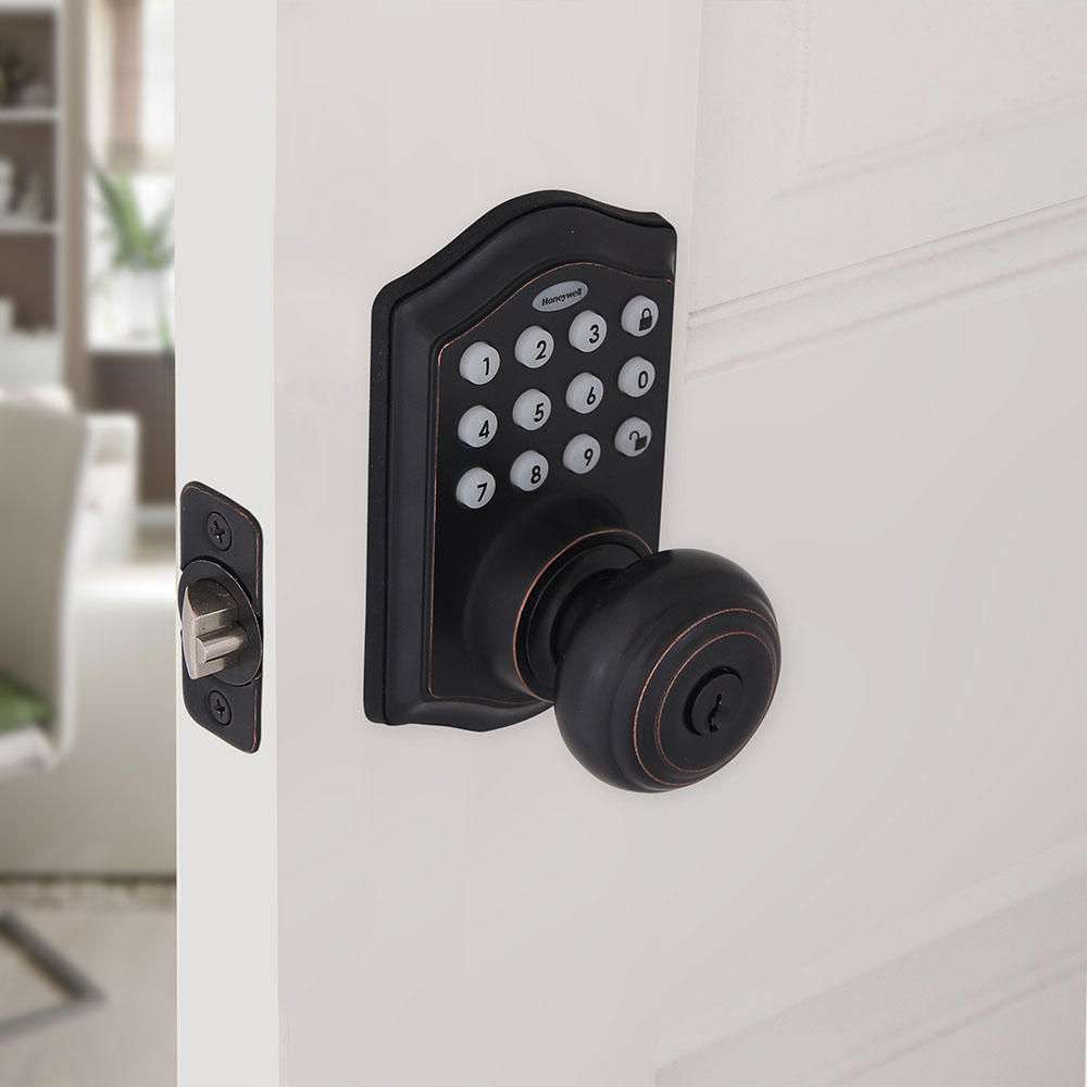 Honeywell Electronic Entry Knob Door Lock with Keypad in Oil Rubbed Bronze, 8732401 - Image 3